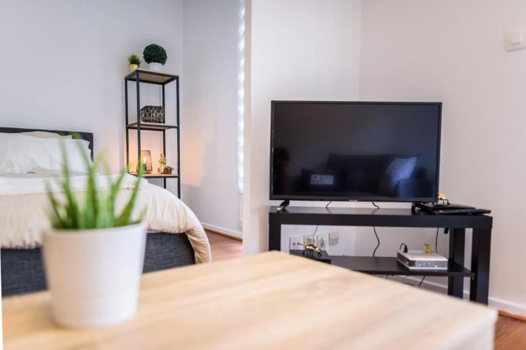 Top Cosy Studio Avec Terrasse A 10Min Disney-Shopping Vallee 바이유 로망빌리에 외부 사진